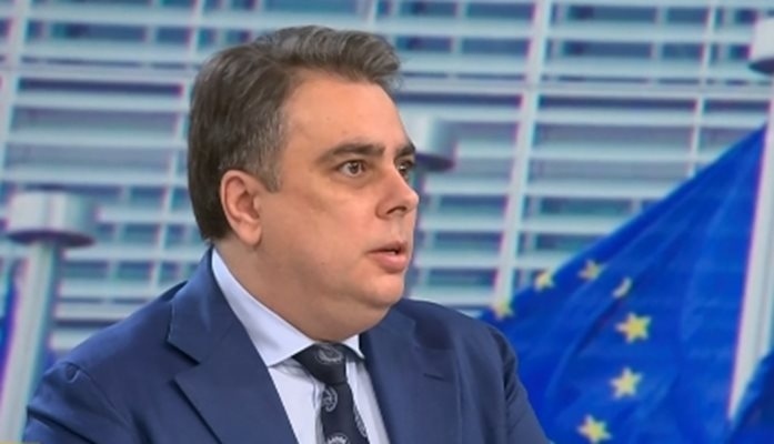 Асен Василев: Не познавам Никола Николов - Паскал, нямам притеснения по това дело