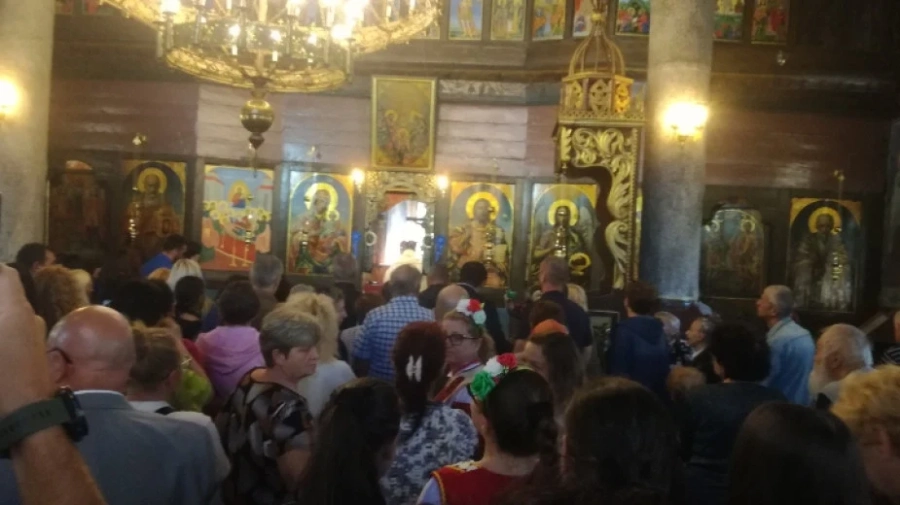 В Бобошево получиха благословия от патриарх Даниил