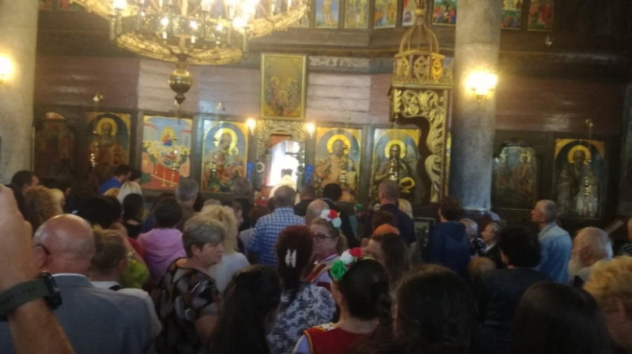 В Бобошево получиха благословия от патриарх Даниил