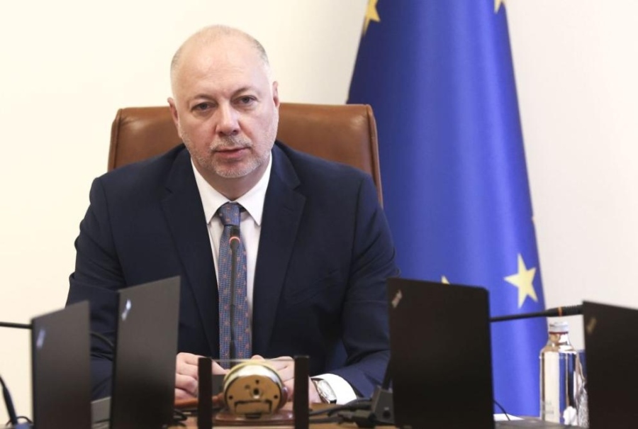 Желязков: Еврото има повече предимства от която и да е друга бивша национална валута