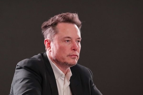 Тесла предлага на Мъск компенсационен пакет на стойност до 1 трилион долара