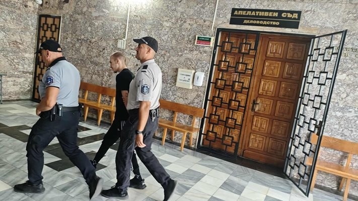 Пуснаха под домашен арест Жулиен, обвинен за побоя над Николай Кожухаров