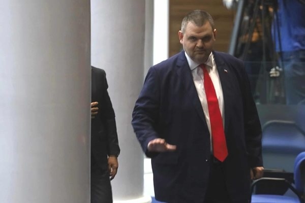 Пеевски: Държавата може да има един премиер, един президент и един шеф на парламент