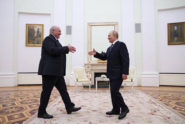 Лукашенко: Путин има предложение, което Украйна трябва да приеме, за да не загуби цялата страна