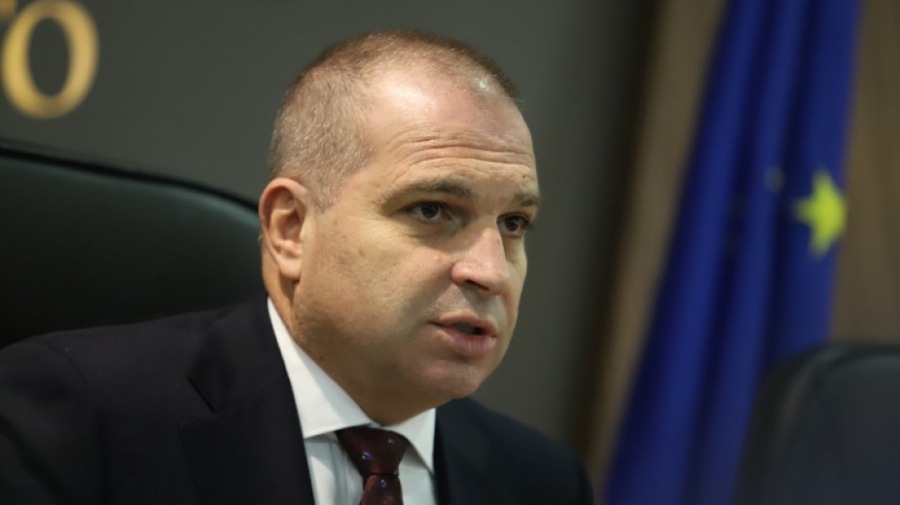 Задържаните за искания подкуп служители на Автомобилна администрация са уволнени