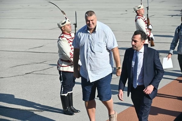 90% от премията за второто място на световното ще е за националите