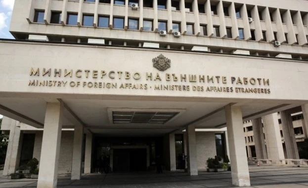 МВнР следи случаите на задържани българки в Русия