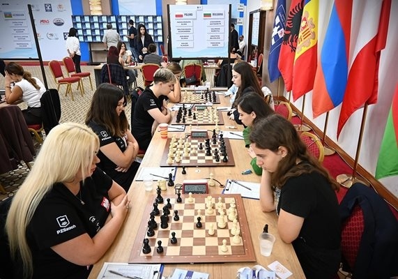 Първа загуба на европейските ни шампионки по шах при защитата на титлата