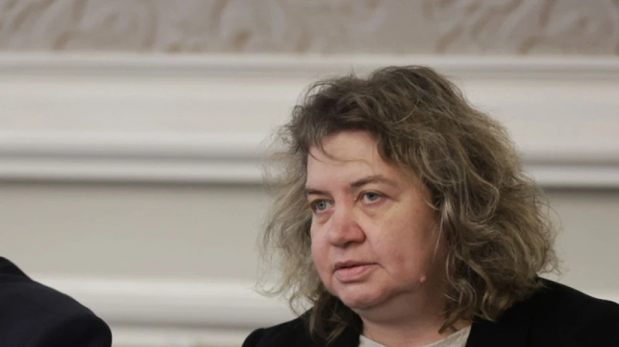 Наталия Киселова: Бюджетът и преминаването към еврото са предизвикателствата пред НС