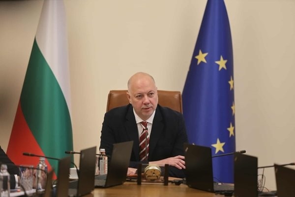 Росен Желязков преговаря с БСП, ИТН и ДПС за нов кабинет или избори