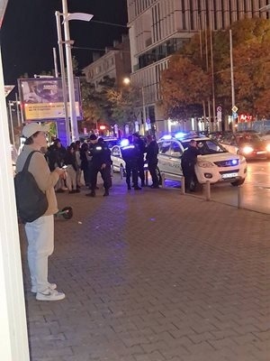Хванаха непълнолетния, наръгал и убил момче в мол