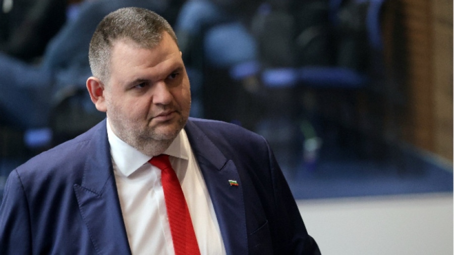 Делян Пеевски: Правителството има подкрепата ни за пълен мандат, докато работи за хората