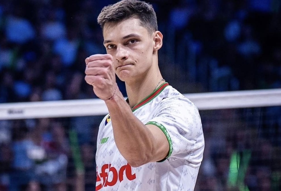 Нарекоха Алекс Николов канибал в българското дерби в Италия