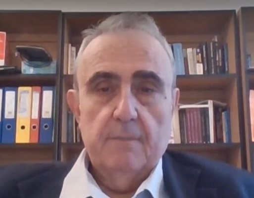 Огнян Минчев: До началото на 2026 г. можем да станем свидетели на нова, по-сериозна криза