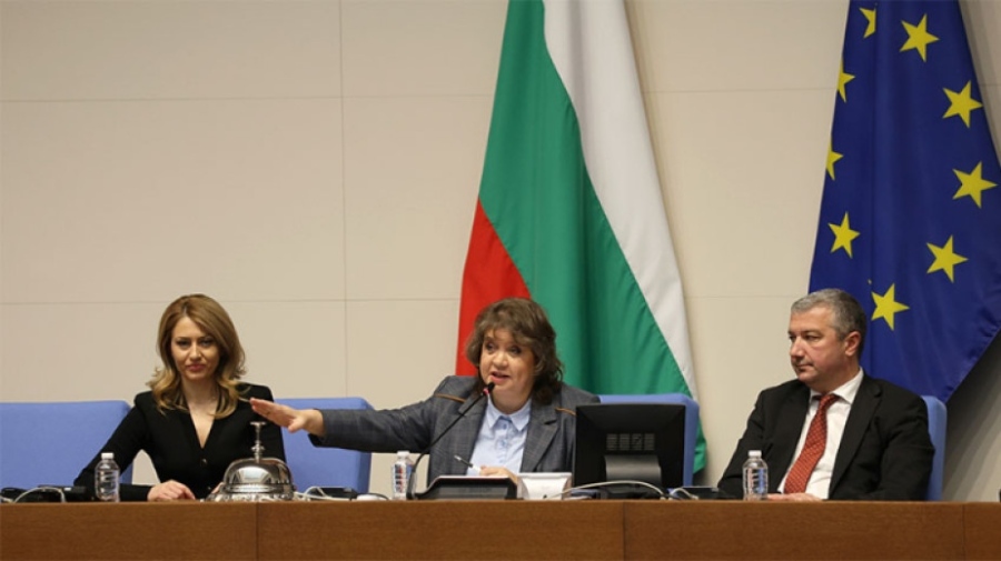 ГЕРБ и ИТН са поставили въпроса за ротационно председателство на парламента