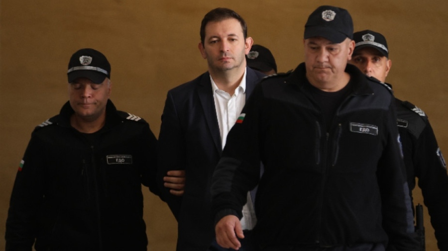Защо апелативният съд отмени домашния арест на бившия зам.-кмет на София Никола Барбутов