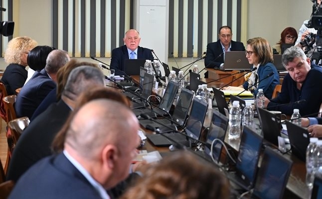 ВСС разпределя 1 милиард евро и определя кариерите на магистратите
