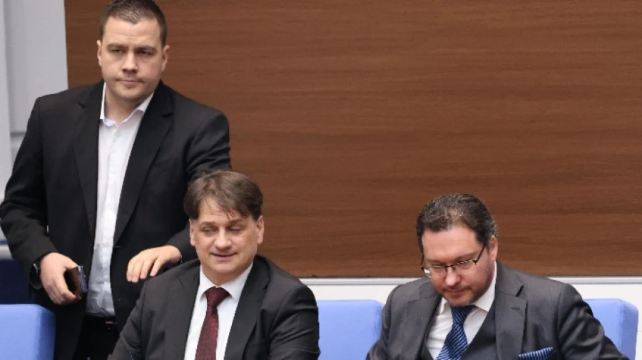 Балабанов: Искането на оставка на министъра на културата е пълен абсурд