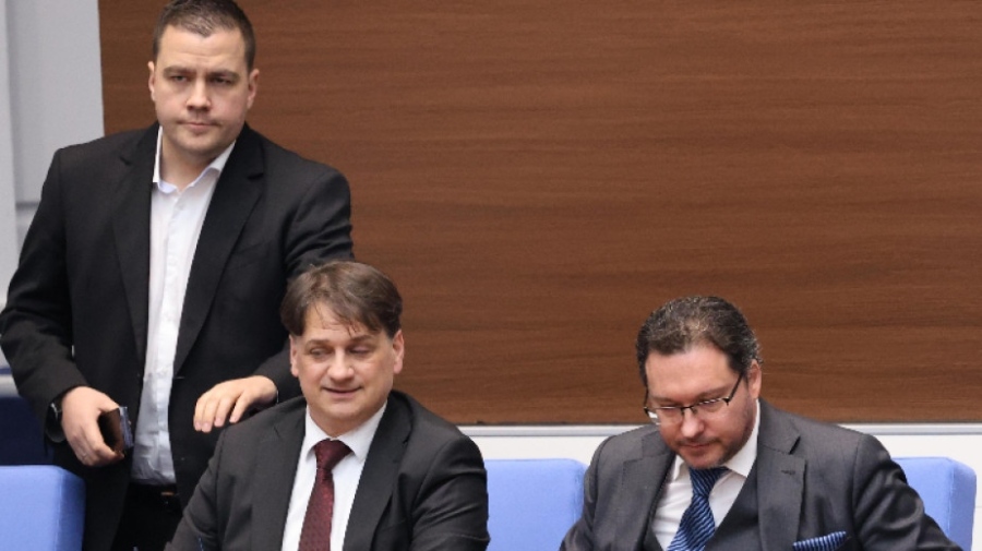 Балабанов: Искането на оставка на министъра на културата е пълен абсурд