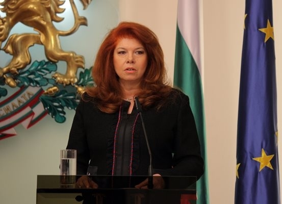 Йотова: Бюджетът показва, че Радев беше прав, когато поиска референдум за еврото