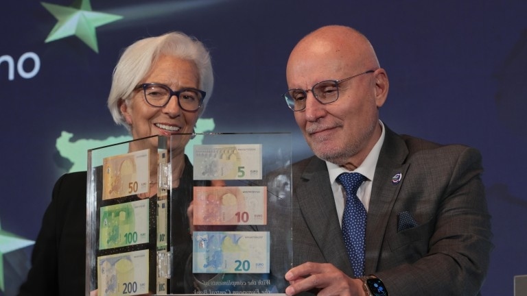 Кристин Лагард: Удоволствие за нас е да приветстваме 21-вия член на еврозоната