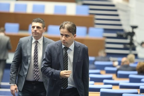 ДБ: Христо Иванов не е бил на срещи за изпиране на Пеевски