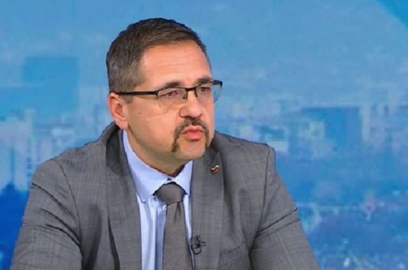 Асен Асенов: България има достатъчно количества горива. 90-дневните запаси са на 98% заредени