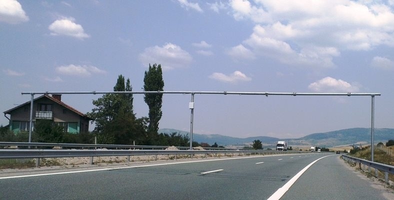 Министър Иванов: Катастрофите в участъците с измерване на средна скорост намаляват с 50%