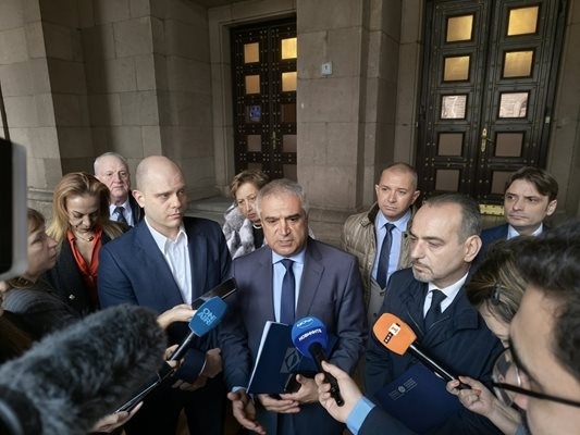 Бизнесът пак ще бойкотира тристранката