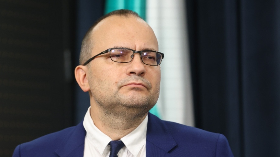 ПП-ДБ: Държавата да координира с ЕК името на особения управител на Лукойл