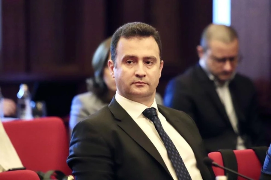 Жечо Станков уверява: Спецов е гаранцията, че пари от Лукойл няма да стигнат до Русия
