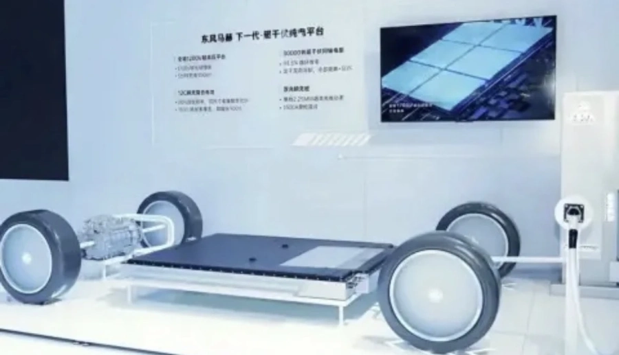 Dongfeng представя твърдотелна батерия с пробег 1000 км и ултрабързо зареждане с 1200 V