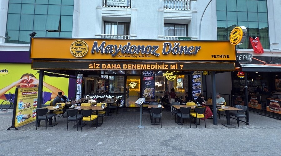 До 25 години затвор заплашват акционери на популярна турска верига за дюнери