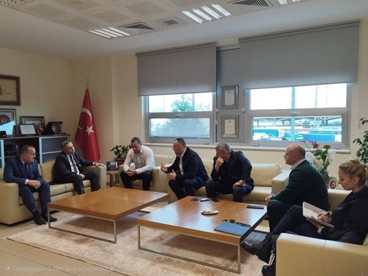 Обсъждаме с Турция интензивния трафик на камиони на Капитан Андреево и Лесово