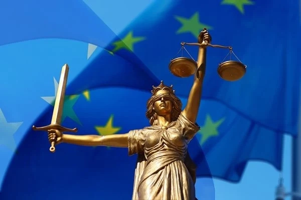 Европейската прокуратура разследва обществена поръчка за подготовка на млади дипломати в ЕС