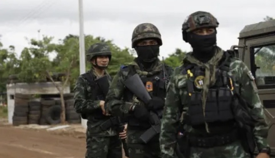 Тайланд: Армията ни е готова да се намеси