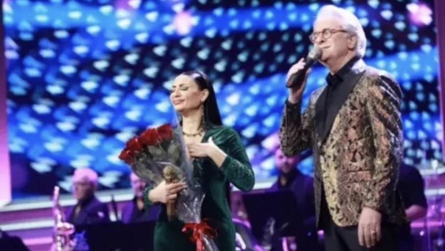 Орлин Горанов падна на колене пред Софи Маринова
