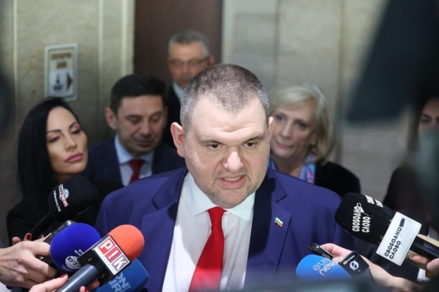 Пеевски: Печелившият е друг, да идва още днес