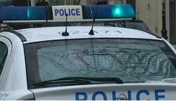 Началникът на Пето РПУ в София е бил задържан. Арестувани са и други полицаи