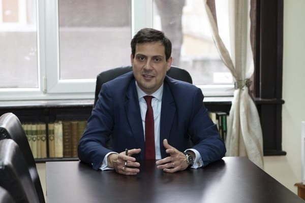 Светослав Бенчев е преизбран за шеф на петролната асоциация