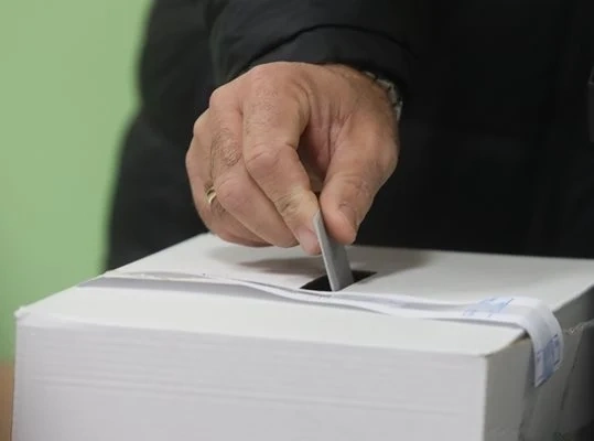 ПП-ДБ молят Радев изборите да са като няма преспи и денят е станал дълъг
