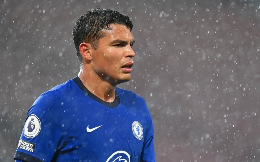 Джон Тери настоява Челси да върне 41-годишния Тиаго Силва