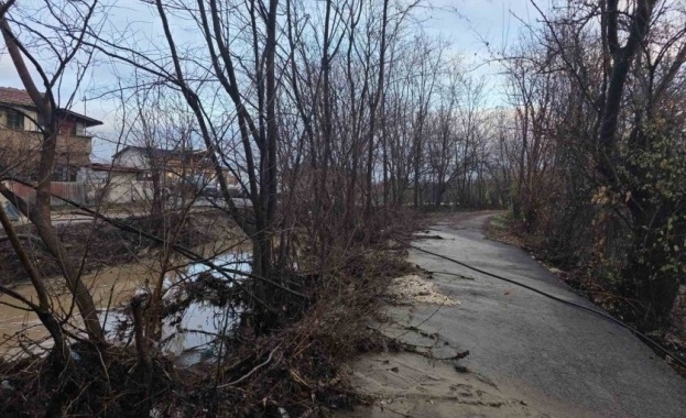 Ситуацията в пазарджишкото село Гелеменово се нормализира - предстои описване на щетите