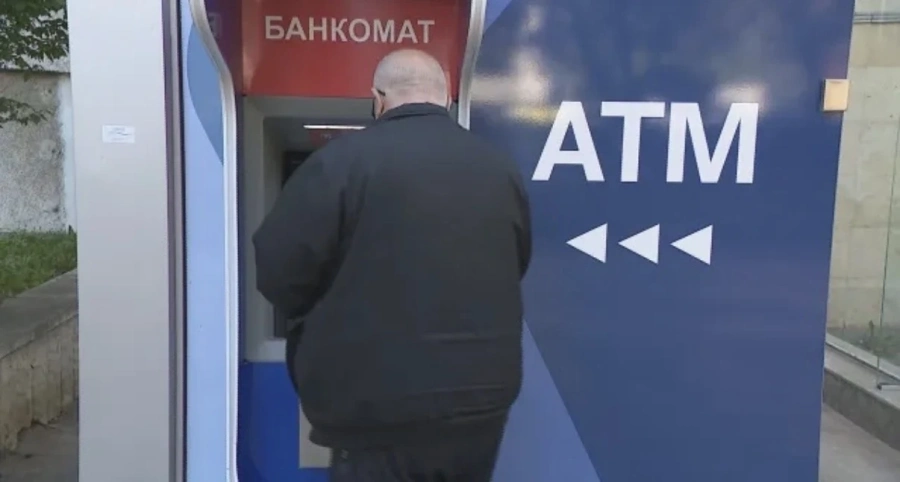 За два дни българите са изтеглили над 18 млн. евро от банкоматите
