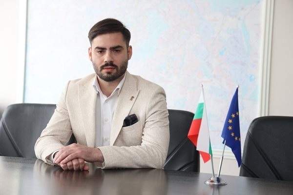 Областният управител на София създаде щаб за еврото, ще контролира цените