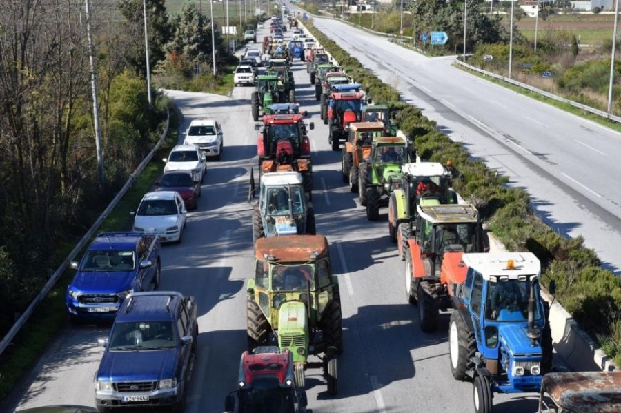 Гръцките фермери отказват разговори с Мицотакис, обмислят ескалация на протестите