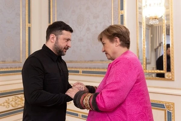 Зеленски благодарил на Кристалина Георгиева за отношението и подкрепата към Украйна