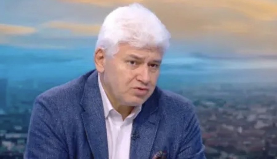 Проф. Киров: Възможно е президентът изобщо да не слезе на политическия терен до края на мандата си