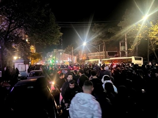 Жертвите при протестите в Иран надхвърлиха 5100