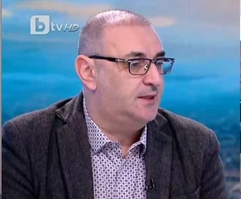 Милен Керемедчиев: Няма отговор защо България е част от Съвета на мира